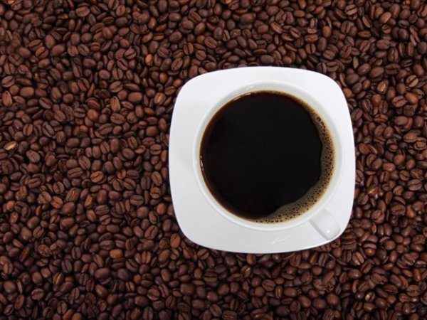 Чаша кафе
Чаша ароматно хубаво кафе съдържа антиоксиданти, които намаляват желанието за храна. Въпреки това, тези качества на напитката се губят, ако добавите към нея захар и мляко. Вместо това прибавете малко канела. &nbsp;Снимка: pixabay