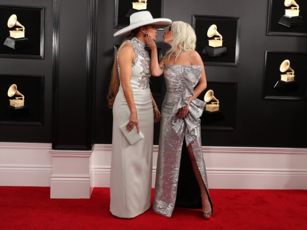 Лейди Гага и Джей Ло. Снимка: Ройтерс