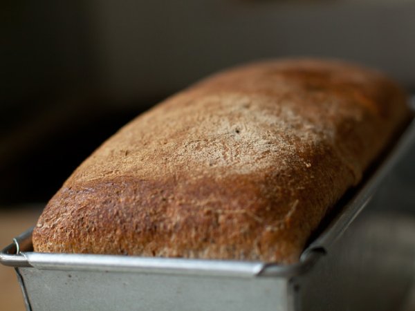 Постен хляб с маслини - рецептата вижте тук.